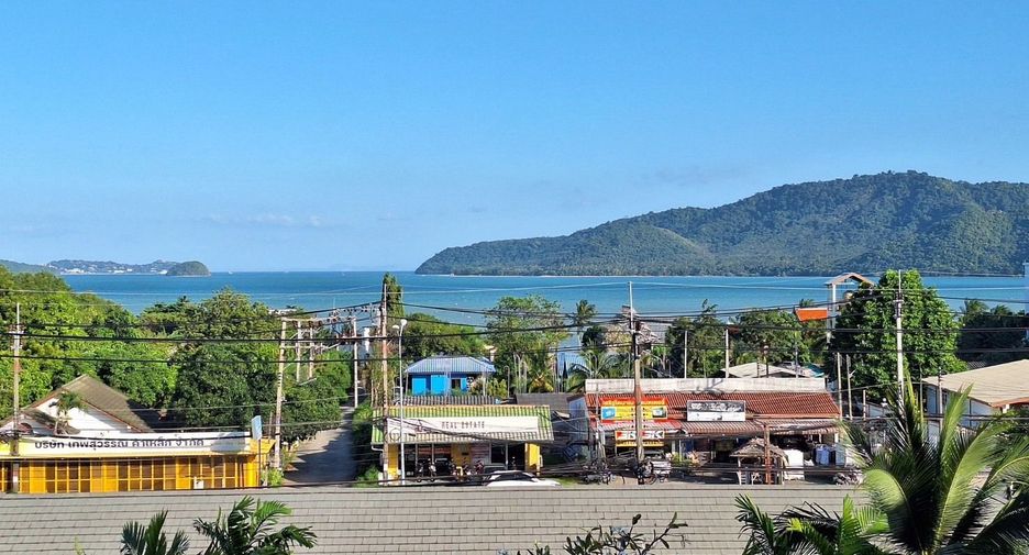 For rent 2 bedrooms apartment in Mueang Phuket, Phuket