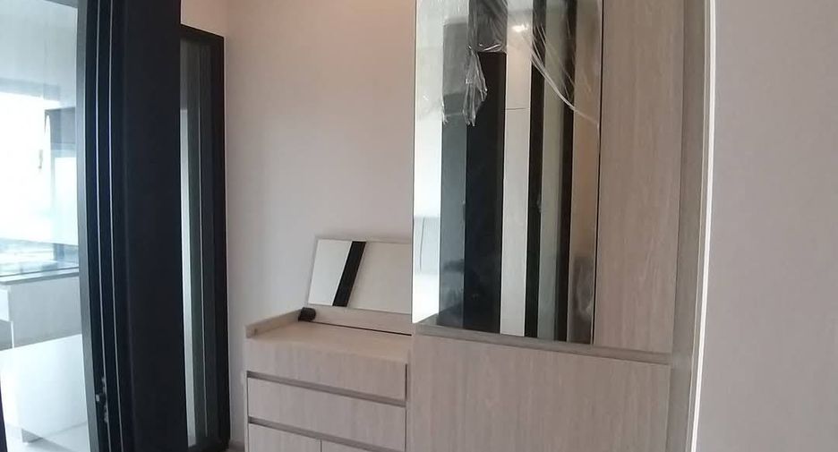Wohnung zur Miete mit 1 Zimmer in Bang Phli, Samut Prakan