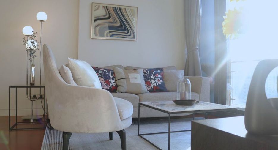 For rent 2 bedrooms condo in Watthana, Bangkok