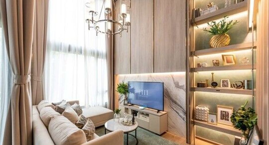 For sale 2 bedrooms condo in Phra Khanong, Bangkok