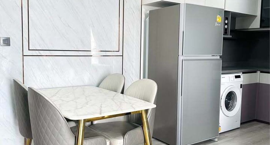 For rent 2 bedrooms condo in Bang Kho Laem, Bangkok