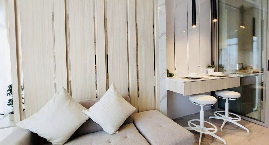 For rent 1 bed condo in Watthana, Bangkok