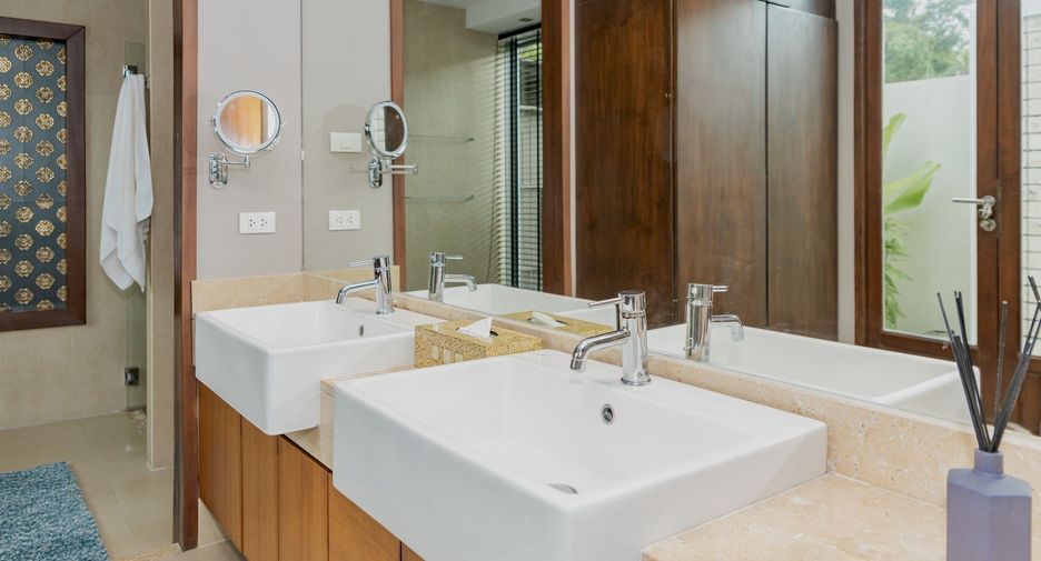 For sale 3 bedrooms villa in Thalang, Phuket