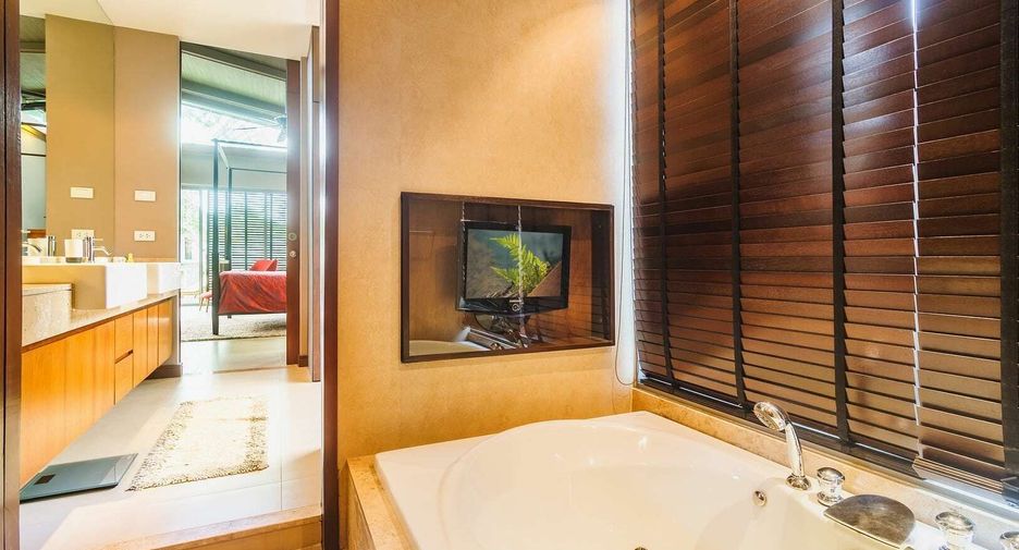 For sale 3 bedrooms villa in Thalang, Phuket