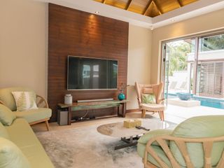 For sale 3 ベッドルーム villa in Thalang, Phuket