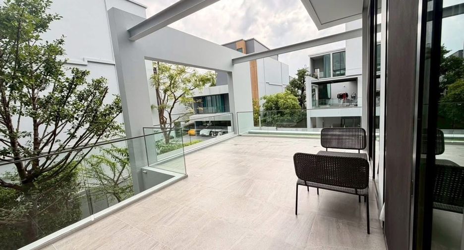 Haus zur Miete mit 4 Zimmer in Saphan Sung, Bangkok