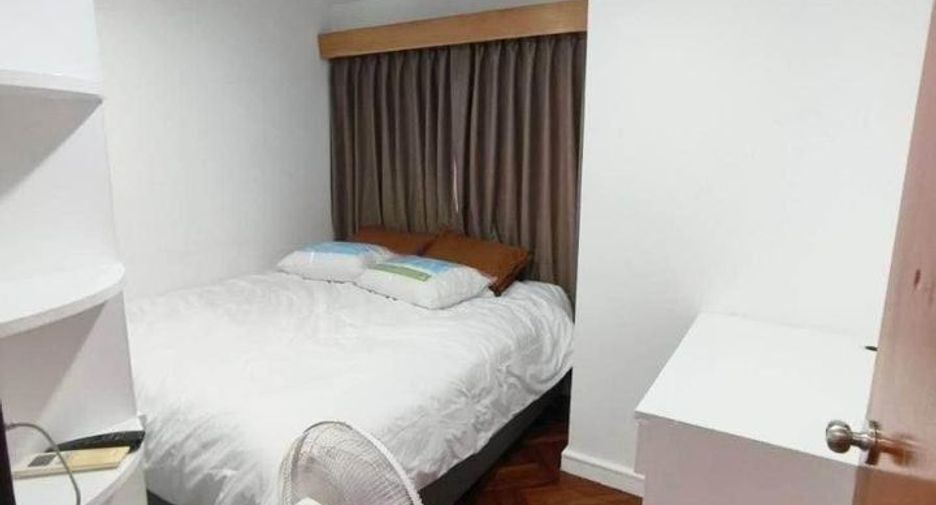 For rent 2 bedrooms apartment in Watthana, Bangkok