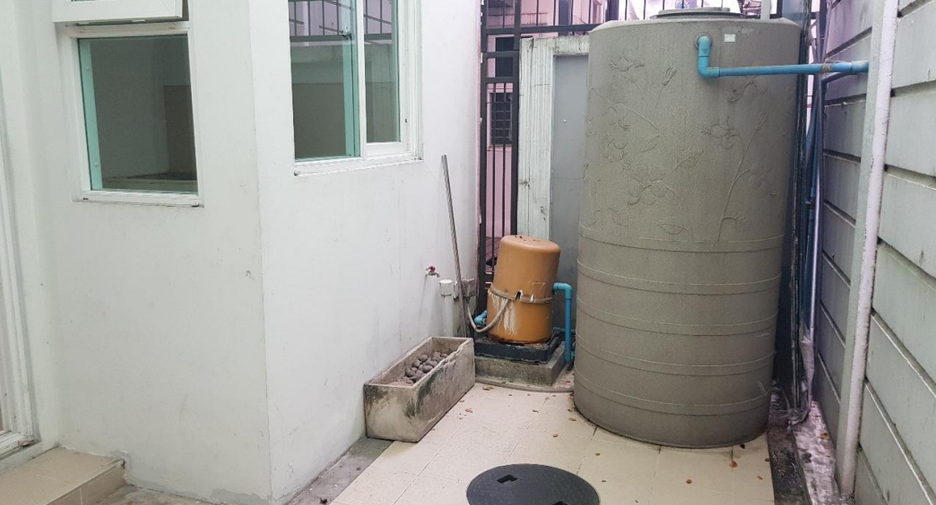 For sale 4 bedrooms townhouse in Lat Phrao, Bangkok