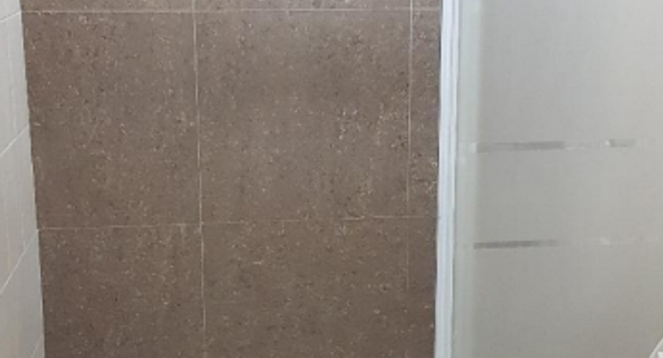 For sale 4 bedrooms townhouse in Lat Phrao, Bangkok