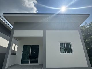 出租 2 卧室 独立屋 在 Phuket Town, 普吉