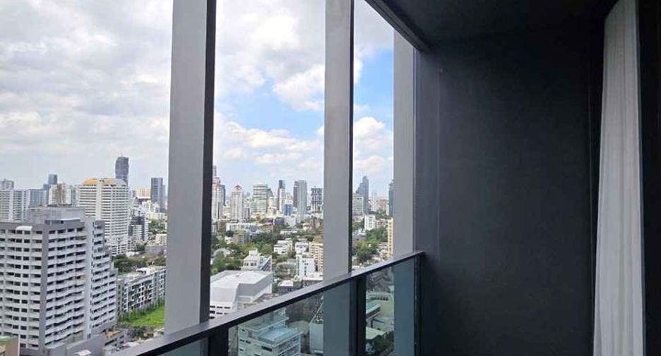 Condo en alquiler de 2 habitaciones en Khlong Toei, Bangkok