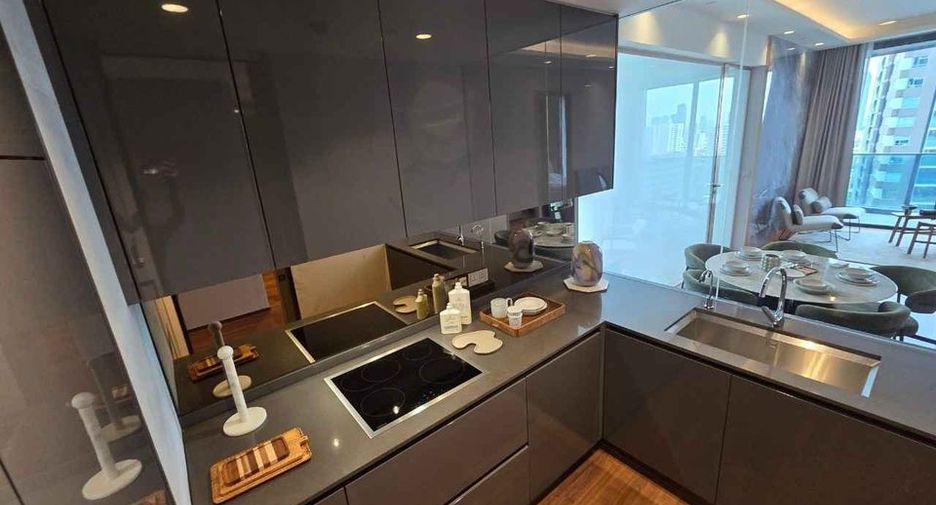 Condo en alquiler de 2 habitaciones en Khlong Toei, Bangkok