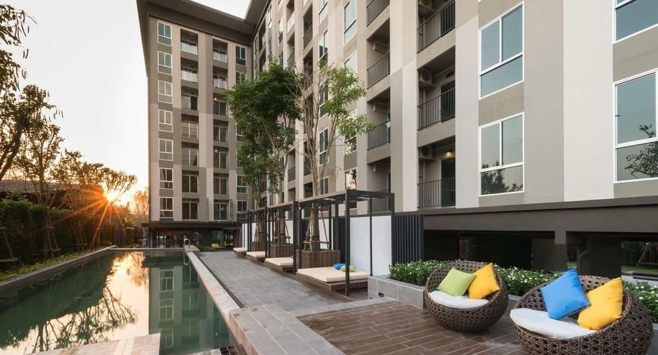 À vendre studio condo à Lat Phrao, Bangkok