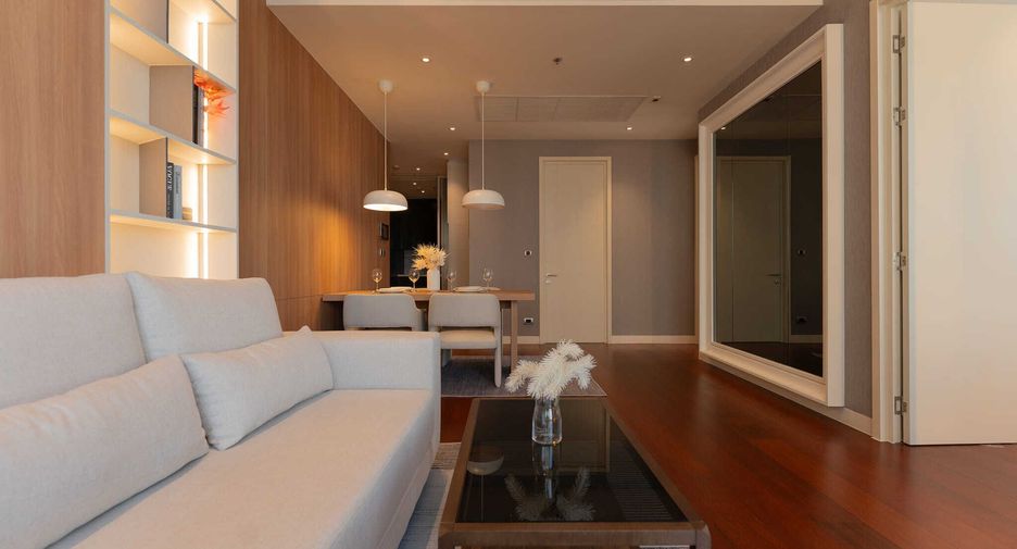 À vendre et à louer 2 chambres condo à Watthana, Bangkok