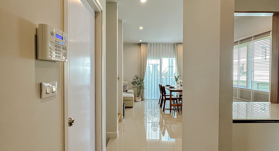 For rent 4 bedrooms house in Thalang, Phuket