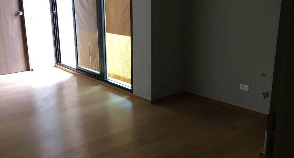 For sale 1 bed condo in Ratchathewi, Bangkok