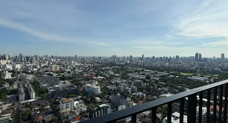 Condo en alquiler de 1 habitaciones en Phaya Thai, Bangkok