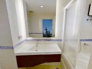 Condo en alquiler de 1 habitaciones en Khlong Toei, Bangkok