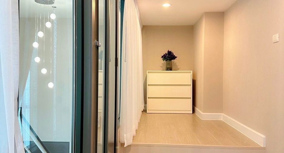 For rent 2 bedrooms condo in Bang Sue, Bangkok