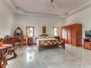 À louer 6 chambres maison à Thalang, Phuket
