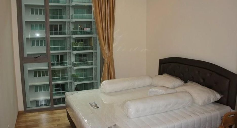 For rent 1 bed condo in Yan Nawa, Bangkok