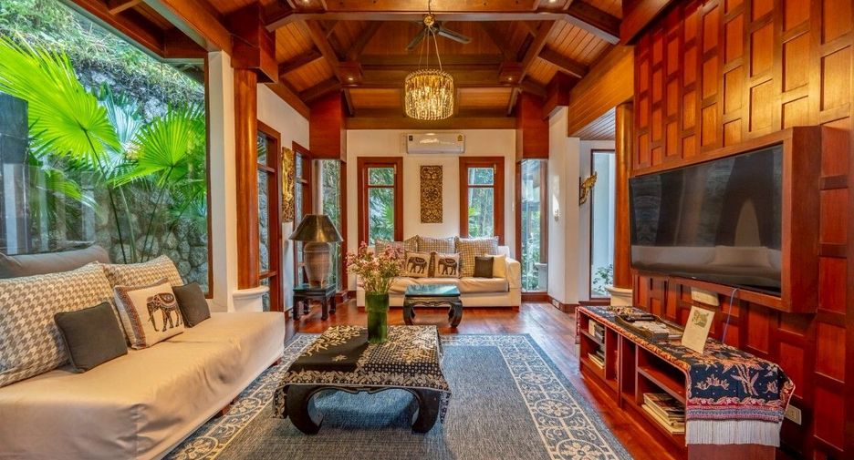 À louer 4 chambres villa à Thalang, Phuket