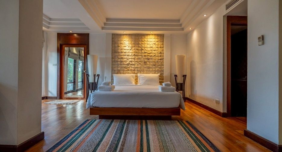 À louer 4 chambres villa à Thalang, Phuket