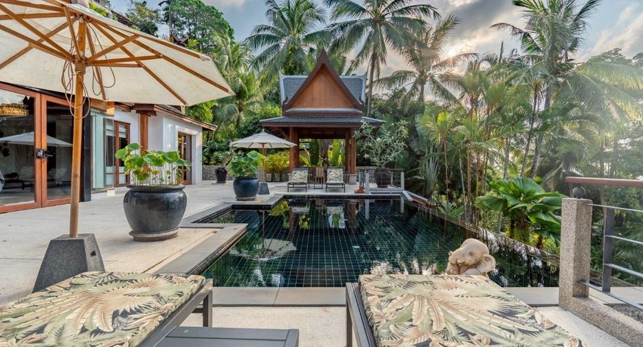 À louer 4 chambres villa à Thalang, Phuket