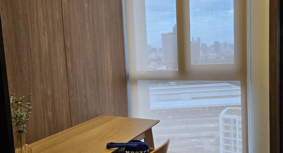 For sale 1 bed condo in Huai Khwang, Bangkok