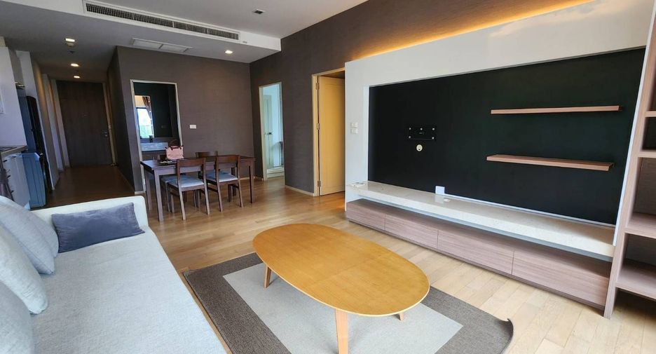 For rent 2 bedrooms condo in Khlong Toei, Bangkok