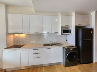 Wohnung zur Miete mit 2 Zimmer in Khlong Toei, Bangkok