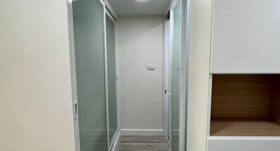 For rent 1 bed condo in Huai Khwang, Bangkok
