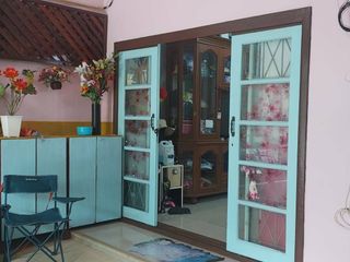 Casa adosada en venta de 3 habitaciones en Bueng Kum, Bangkok