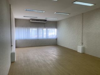 Аренда офис в Кхлонг Тоеи, Бангкок