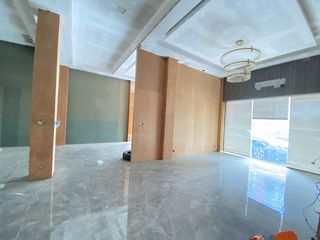 For rent 4 bedrooms retail Space in Suan Luang, Bangkok