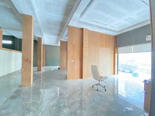 For rent 4 bedrooms retail Space in Suan Luang, Bangkok