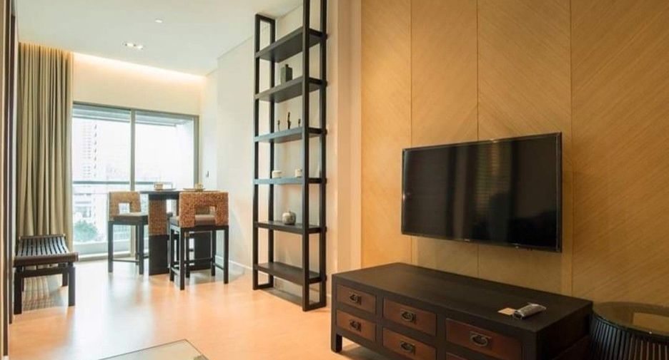 For sale 1 bed condo in Bang Rak, Bangkok