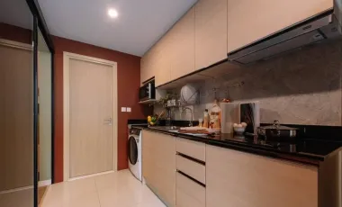 For sale 1 bed condo in Yan Nawa, Bangkok