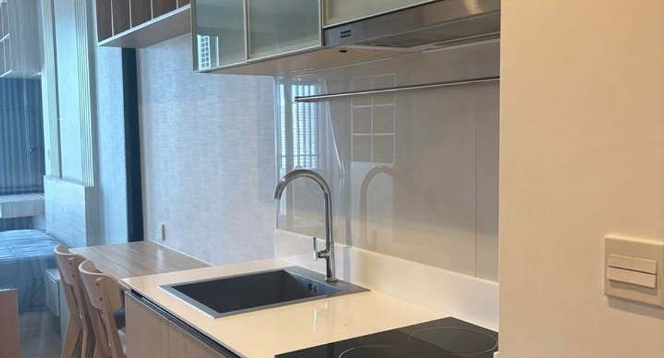 Condo en alquiler de 1 habitaciones en Watthana, Bangkok
