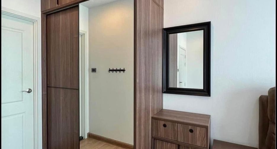 À louer 1 chambre condo à Huai Khwang, Bangkok