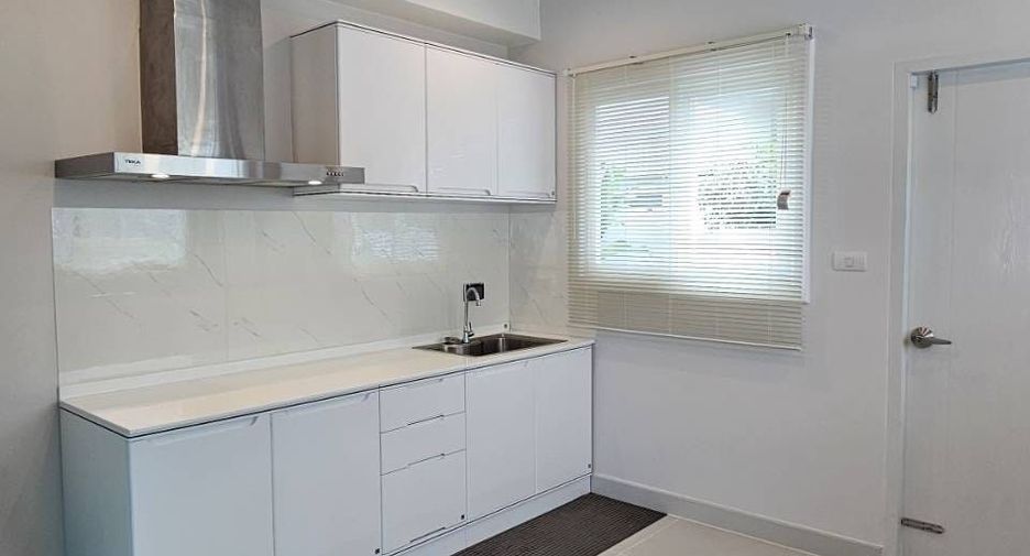 For rent 4 bedrooms house in Thalang, Phuket