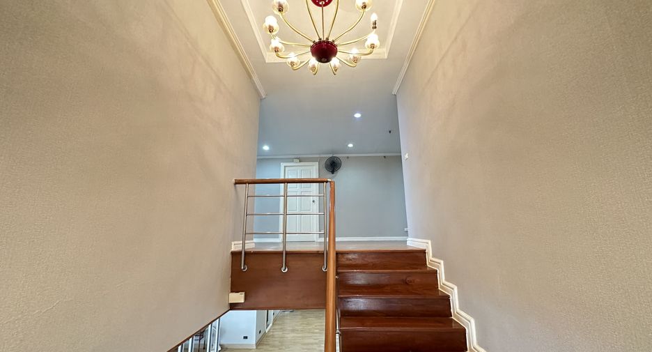 Wohnung zum Kauf und zur Miete mit 5 Zimmer in Khlong Toei, Bangkok