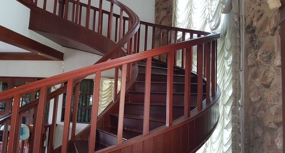 For sale 4 bedrooms house in Mueang Phuket, Phuket