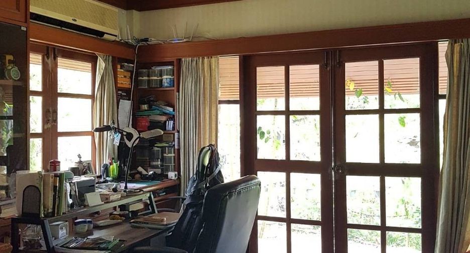For sale 4 bedrooms house in Mueang Phuket, Phuket