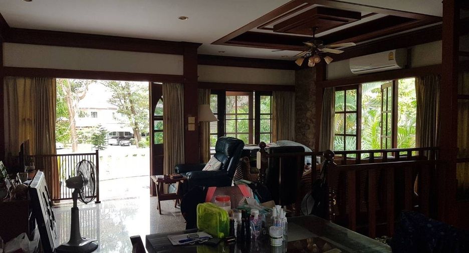 For sale 4 bedrooms house in Mueang Phuket, Phuket