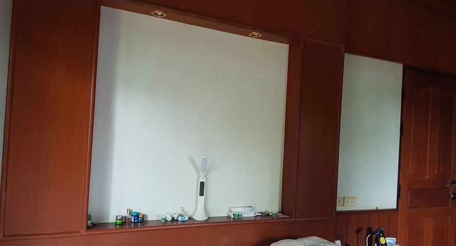 For sale 4 bedrooms house in Mueang Phuket, Phuket