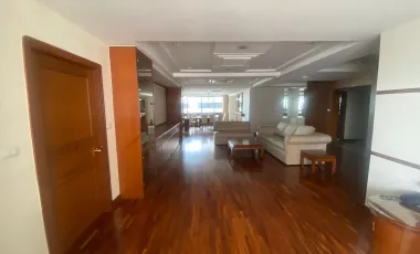 Wohnung zum Kauf mit 3 Zimmer in Khlong Toei, Bangkok
