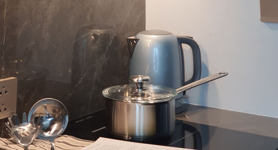 For rent 1 bed condo in Ratchathewi, Bangkok