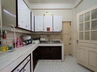 Аренда 3 спальни дом в Кхлонг Тоеи, Бангкок