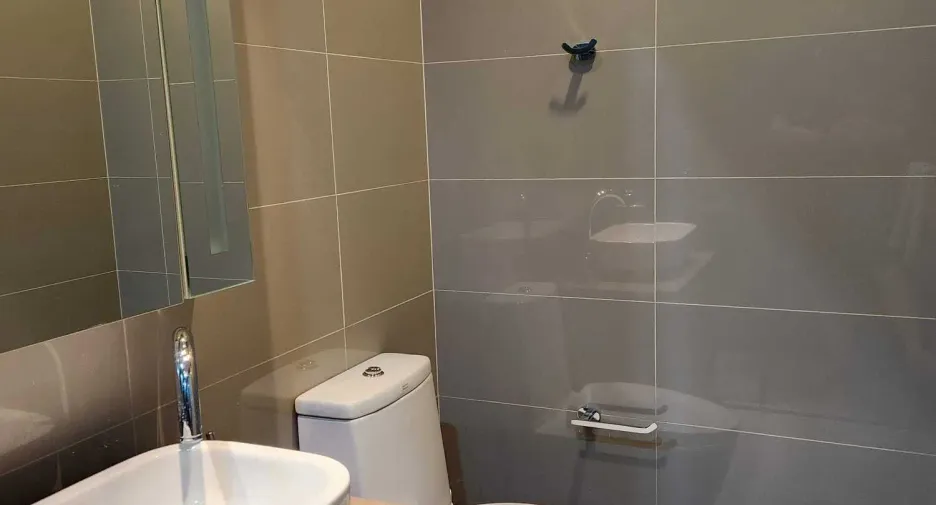 For sale and for rent 2 bedrooms condo in Bang Rak, Bangkok